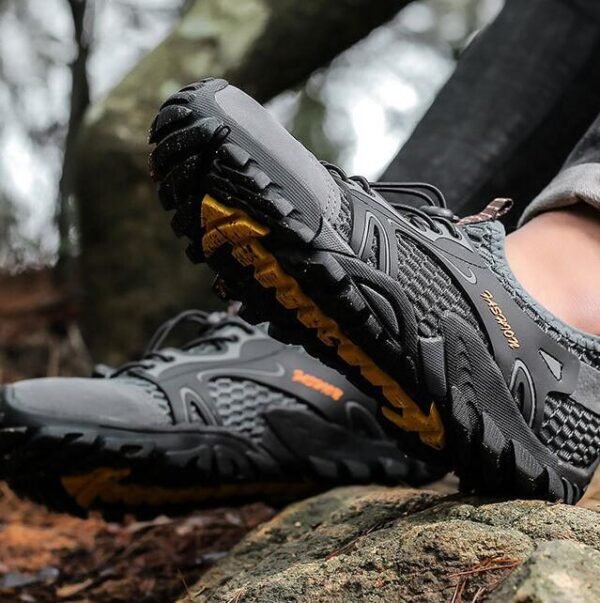 Hiking Anti-skid shoes - Image 6