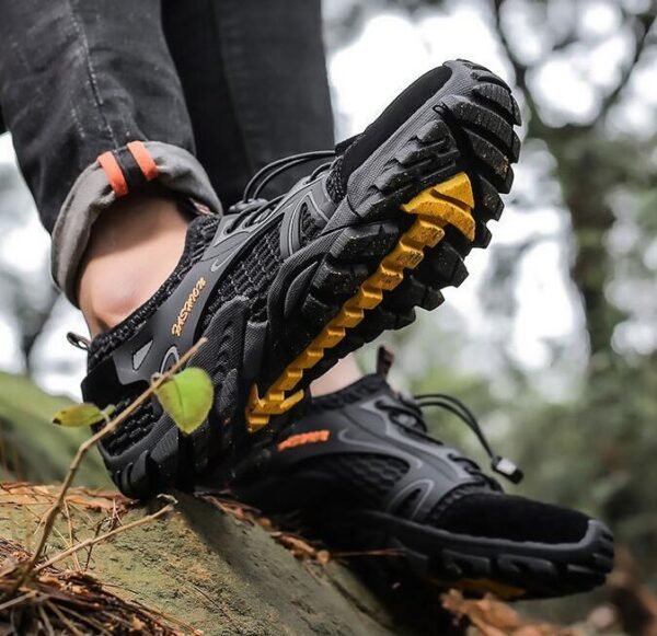 Hiking Anti-skid shoes - Image 5